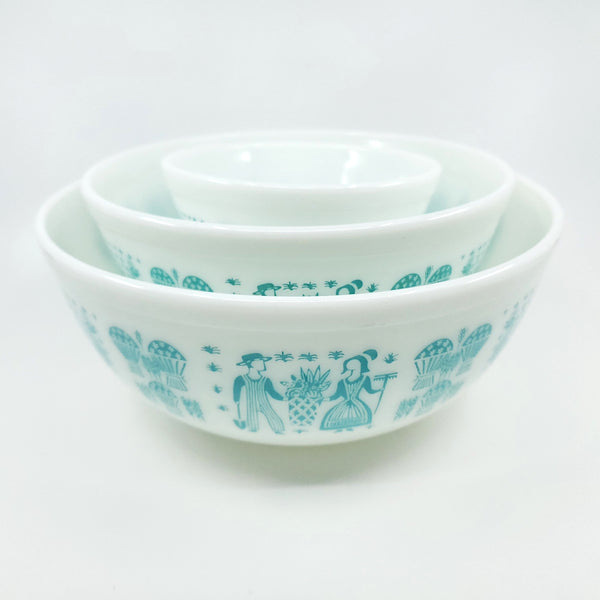 Pyrex Milk Glass Amish Butterprint Nesting Bowls – M Designs Crafts